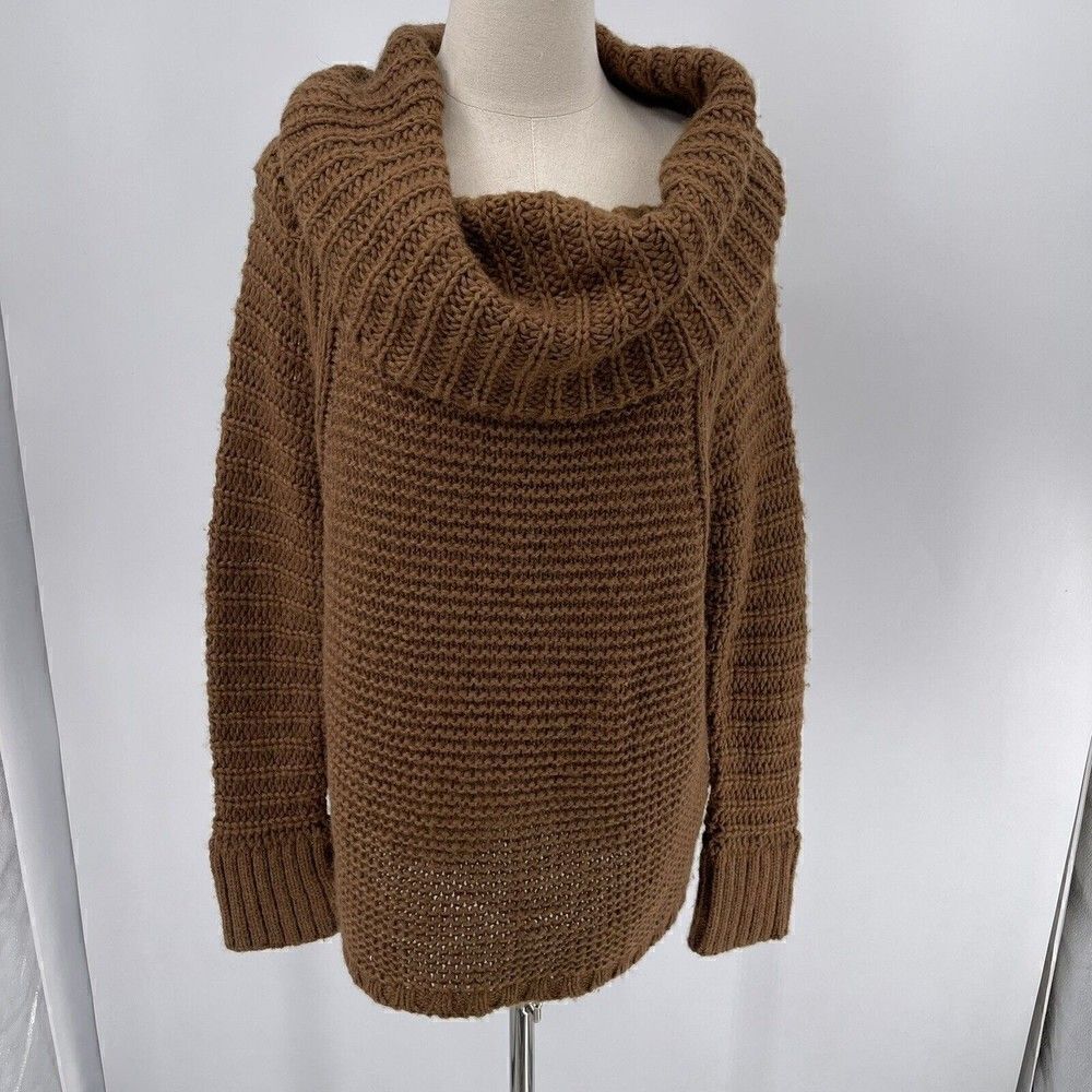 Vintage DKNY 90’s wool Oversized sweater Medium Brown BoxH